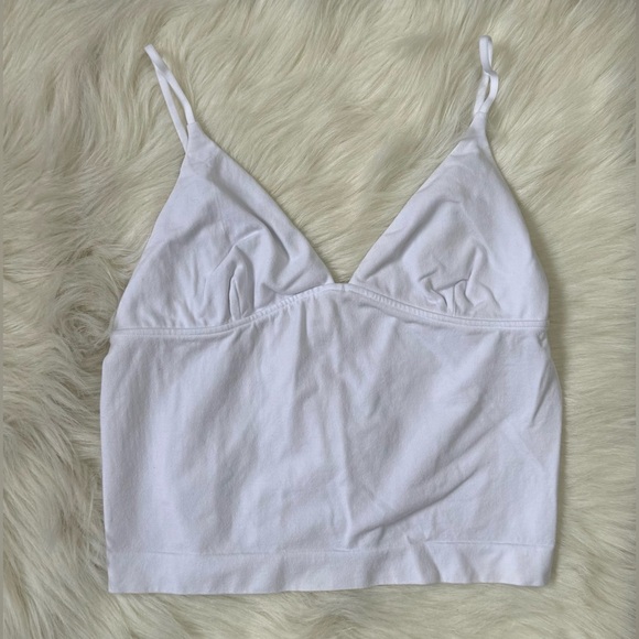 Free People Intimately Luna Triangle Cami Tencel White
Form Fitting - Picture 2 of 5
